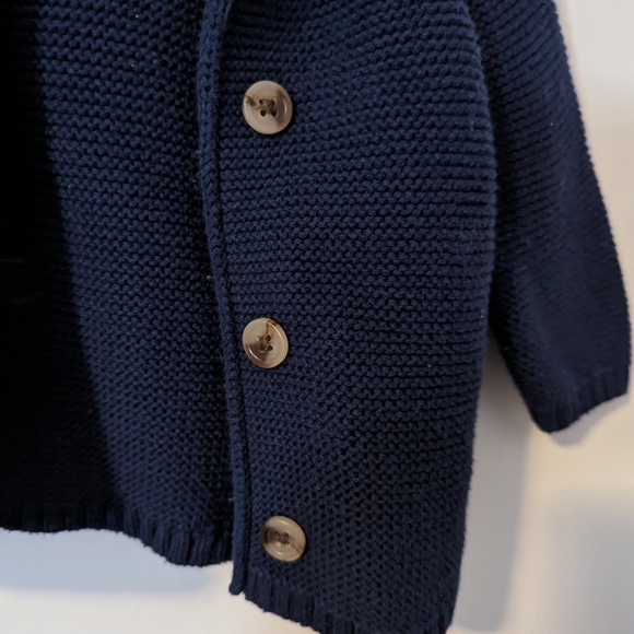 ✨3/$15 Old Navy 6-12M Knit Sweater - Picture 3 of 3